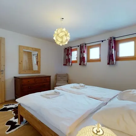 Chalet Modern Surrounded By Nature In Vercorin